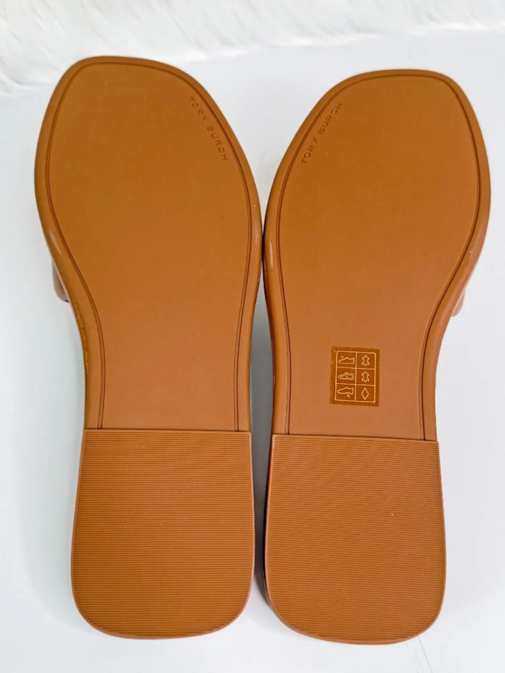Tory Burch classic sport